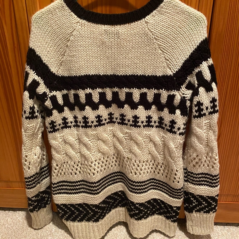 Chunky Sweater - Picture 3 of 6